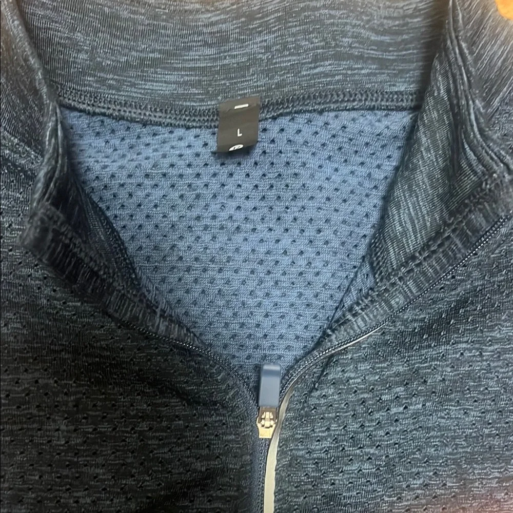 Lululemon Men's Quarter-Zip Performance Sweater - L